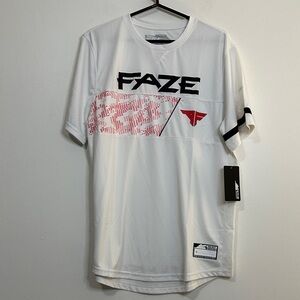 Faze Men's Call of Duty White and Red Graphic Tee